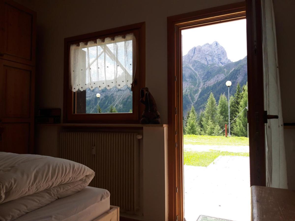 La Casa Degli Gnomi Lejlighed Falcade Eksteriør billede