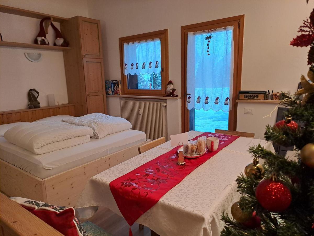 La Casa Degli Gnomi Lejlighed Falcade Eksteriør billede